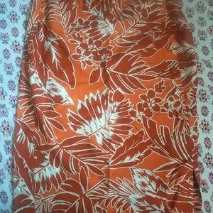 High-waisted skirt (Women)